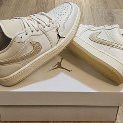 Jordan 1's Low Size 6/6.5/7/7.5/8 And 8.5 For Women 