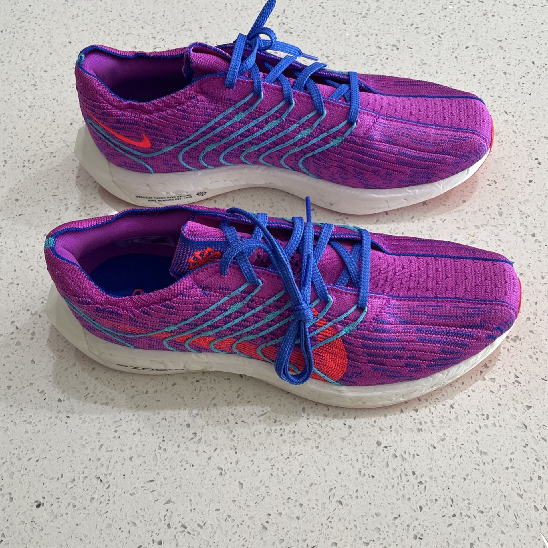 NIKE Women’s Pegasus Turbo Running Shoes Size 11