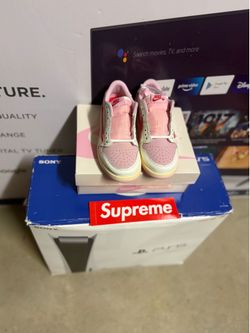 Travis Scott Jordan 1 Low