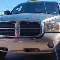 2007 DODGE DAKOTA CLEAN TITLE 