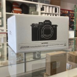 Sony A7V Body Only