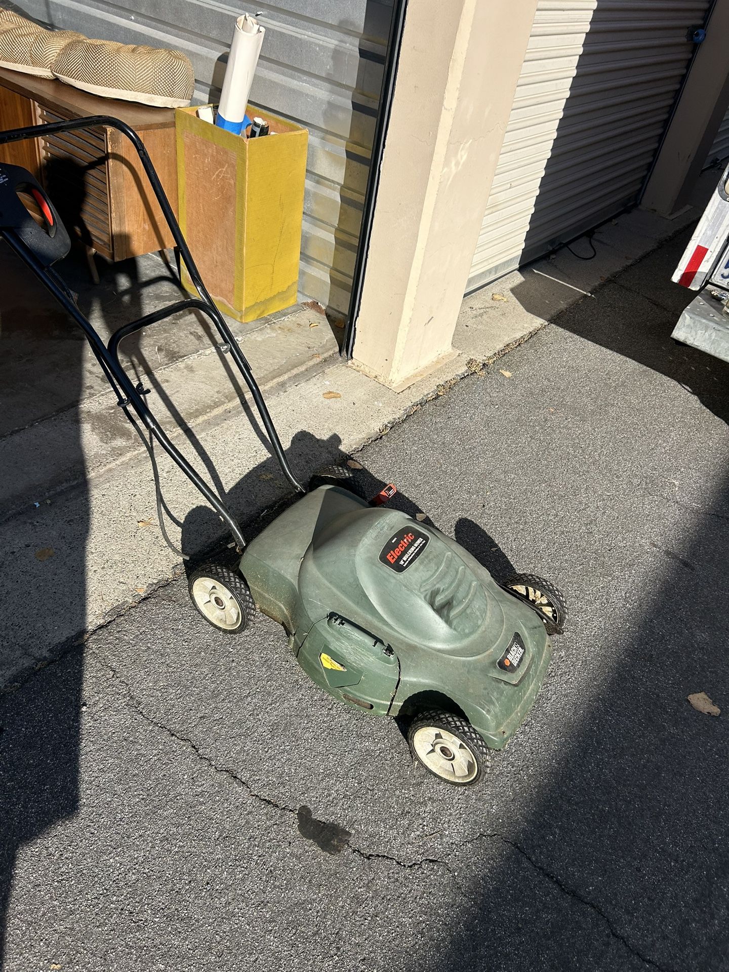 Black And Decker Lawn Mower