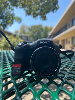 Sony Cyber-shot DSC-H300 20.1 MP Digital Camera