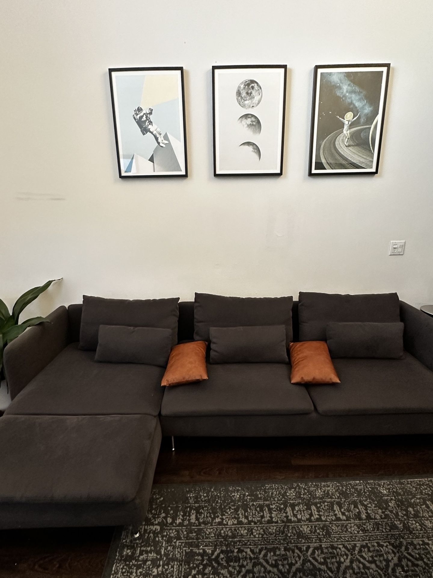 MSRP $1179 IKEA SÖDERHAMN Sectional, 4-seat with chaise, Fridtuna dark gray