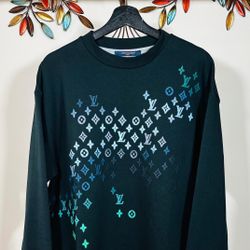 LOUIS VUITTON EMBROIDERED MONOGRAM SWEATSHIRT NEW SEASON !!!