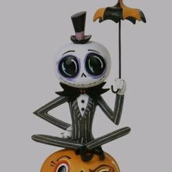 Disney Showcase Miss Mindy Nightmare Before Christmas Jack Skellington Statue