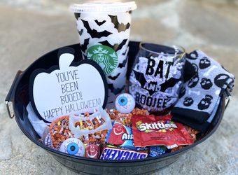 Halloween gift treat boxes