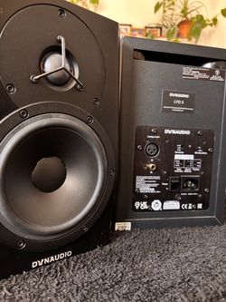 Dynaudio LYN 5 professional studio monitors