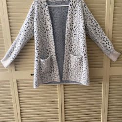 Women's Lepord Print Open Front Sweater