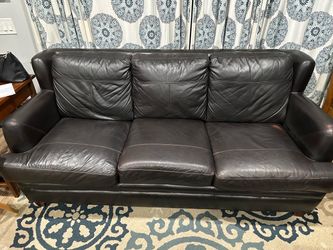 Couch and Love Seat Set - Leather - FREE