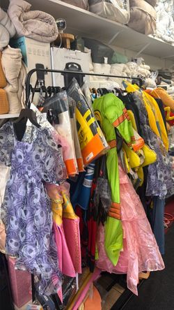 Halloween costumes $5