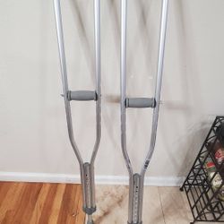 Aluminum Crutches (Like New)