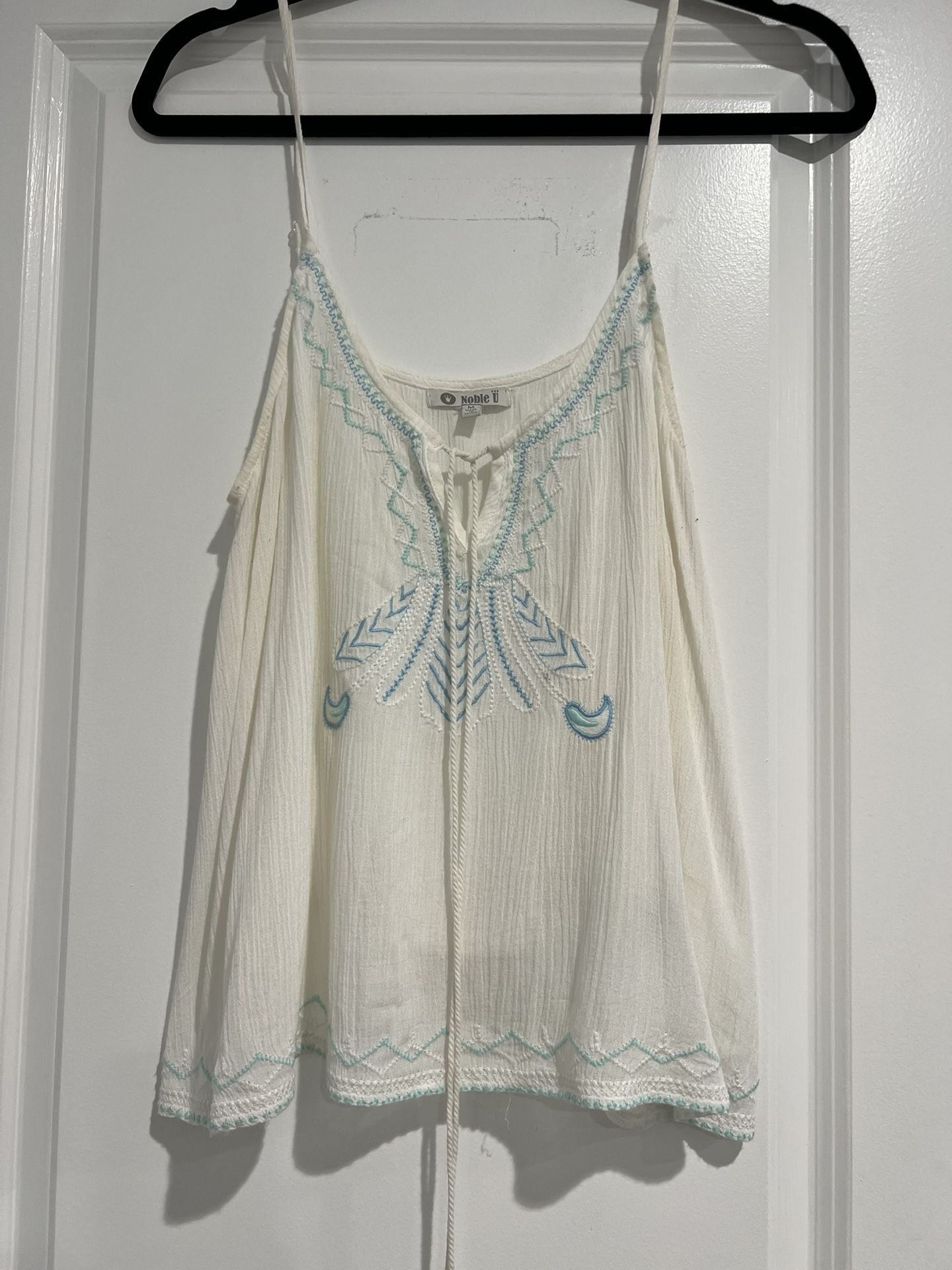 Women's Camisole Tank Top Trendy Sleeveless Halter Shirts