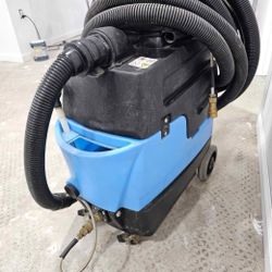 Carpet Cleaning Extractor 