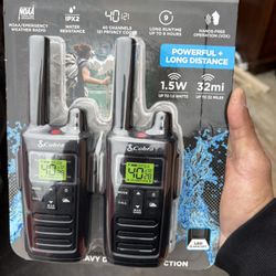 Cobra RX385 Two-Way Radios