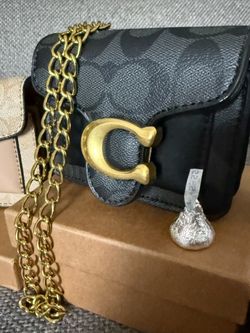 Mini Wallet On A Chain