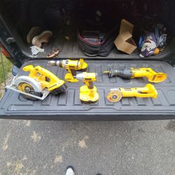 DeWalt 18V Tool Set