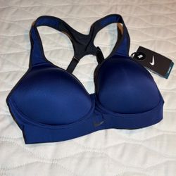 NWT Nike Sport Bra Size 30D 
