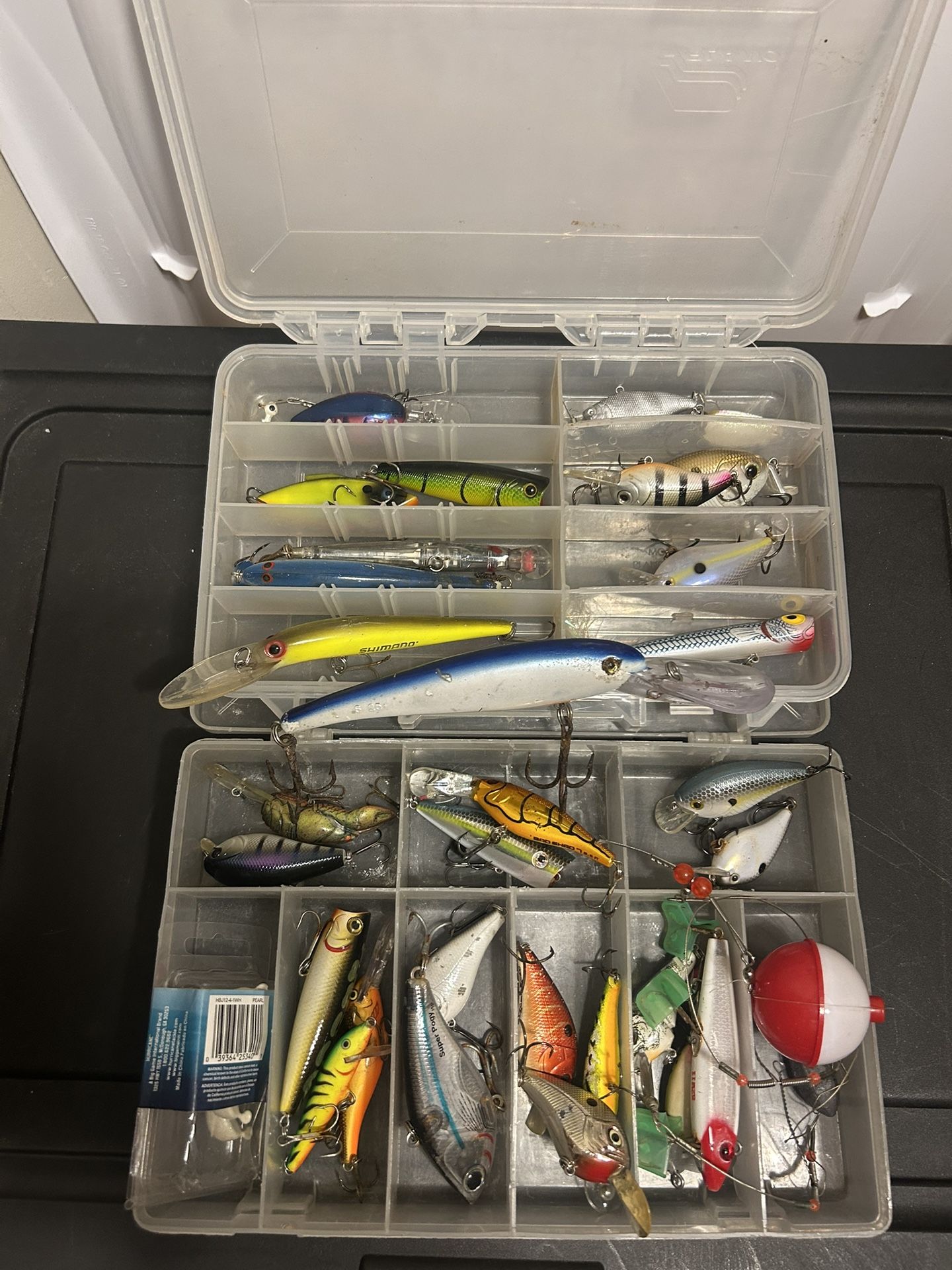 Assorted Lot Of 30 Fishing Lures Different Brands With Cases Pre-owned