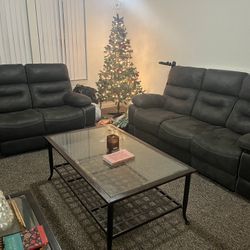 Living Room Sofas And Table 