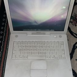 apple ibook G4 A1134 Laptop