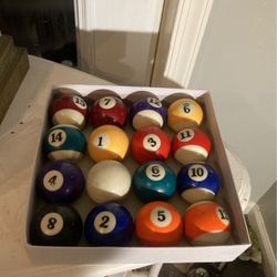 Complete Pool Ball Set In The Original Box