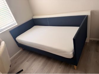 ✨ Modern Upholstered Daybed/Bed Frame for Sale ✨