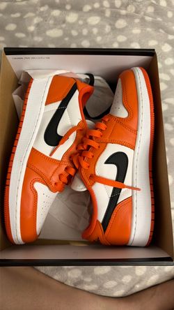 Air Jordan 1 low