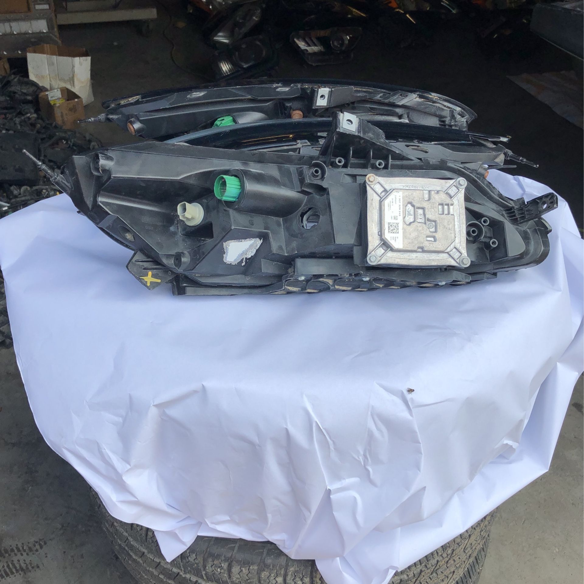 2014-2018 JEEP CHEROKEE LATITUDE SIGNAL LIGHT OEM