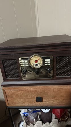 Record player /radio