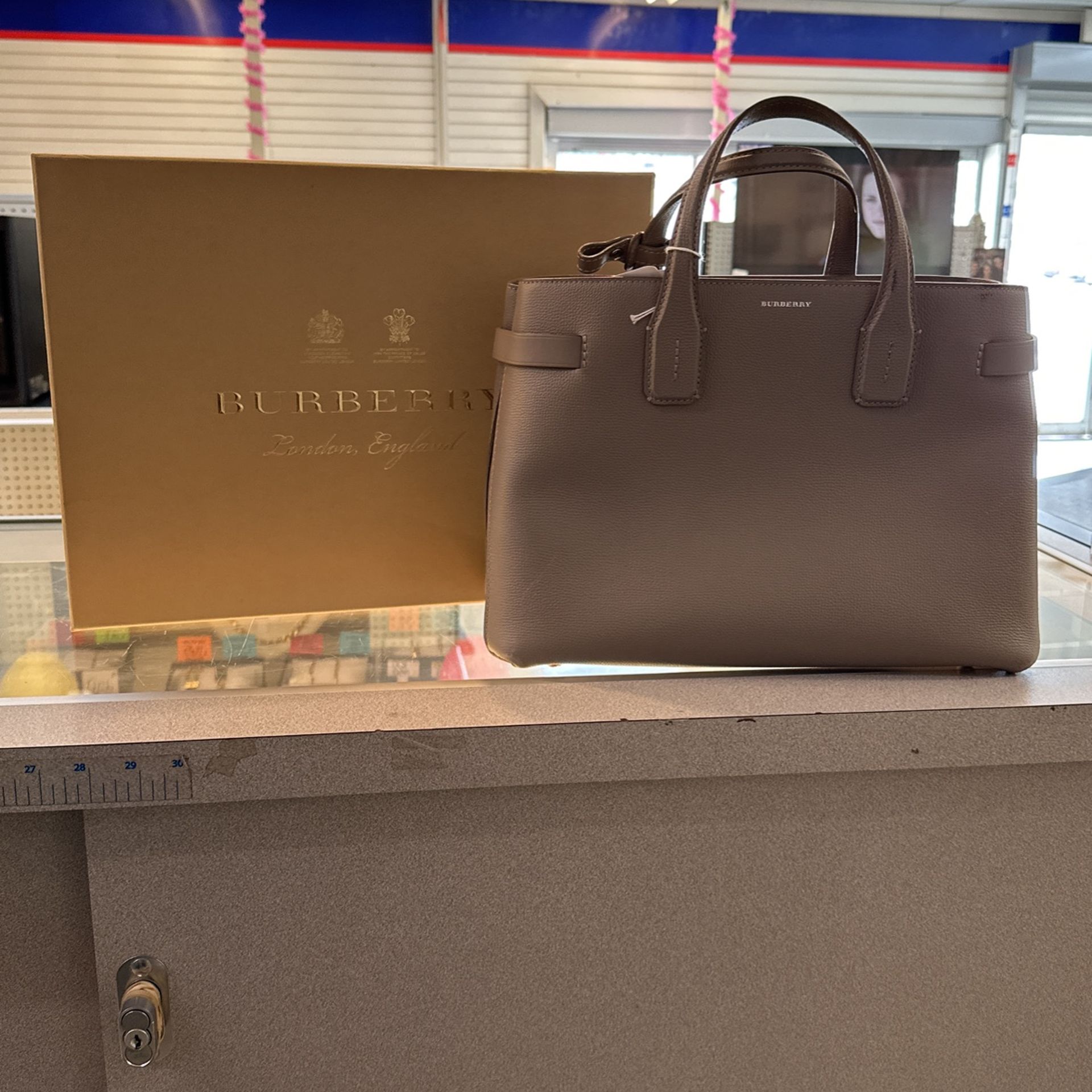 Burberry Purse (ask for kassy)