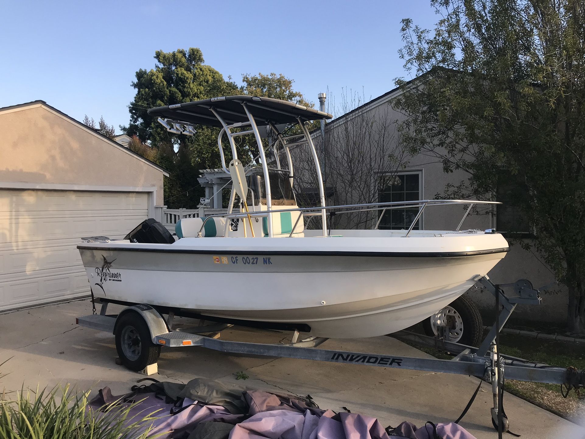 18 Center Console Reef Runner 95’