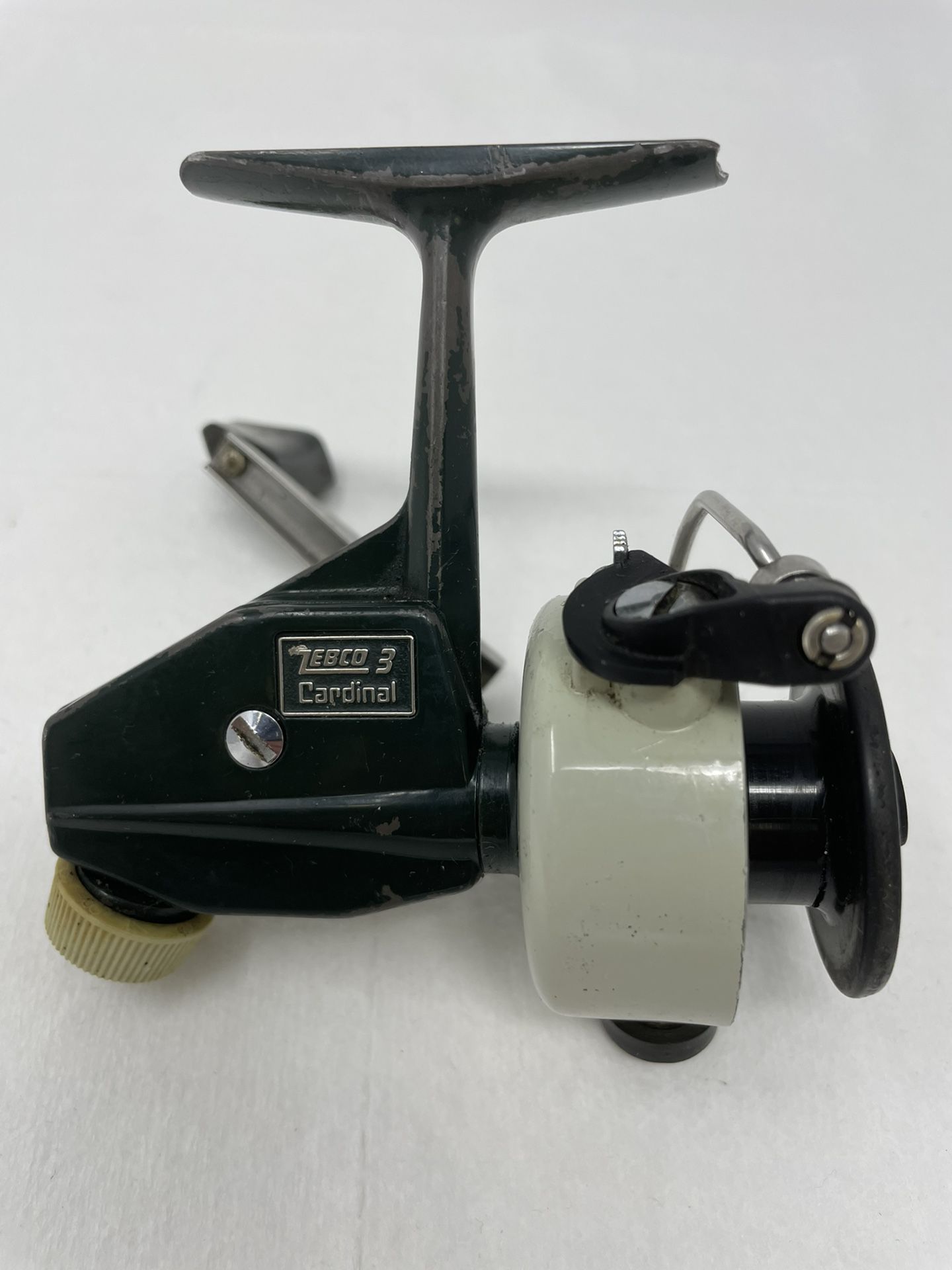 Zebco Cardinal 3 Vintage Spinning Reel for Sale in Lake Villa, IL - OfferUp