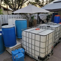WATER TANKS FOR SALE LIKE NEW CONDITION 