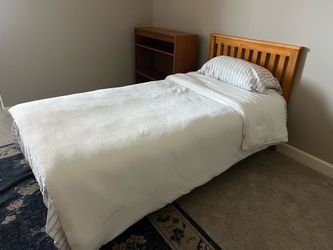 Twin bed