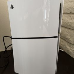 PS5 Slim Digital 