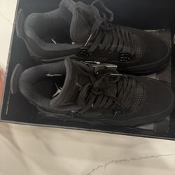 Jordan 4 Retro Black Cats Size 10