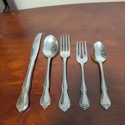 Stainless steel silverware
