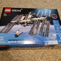 Lego Space Station