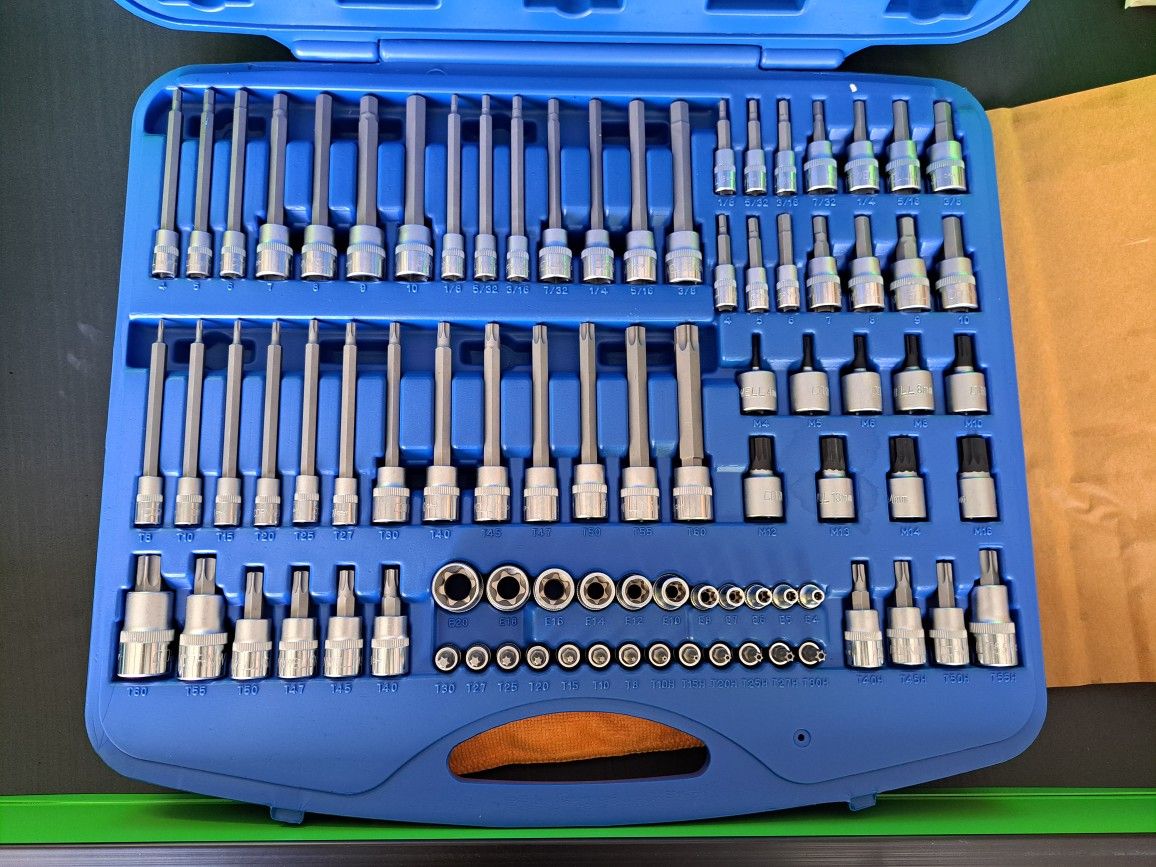 New!!!! Cornwell Master 84 Piece Bit Set for Sale in Peoria, AZ OfferUp