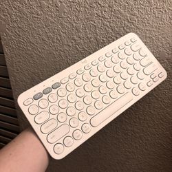 Logitech K380 Keyboard