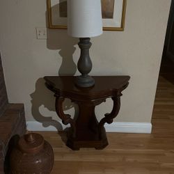 vintage lamp table