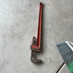 Huge 36 Regid Wrench
