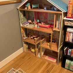 Dollhouse With Furniture