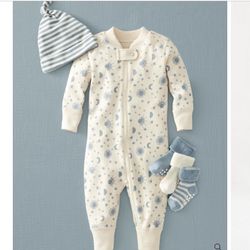 Brand new Hanna Andersson 5 piece gift set