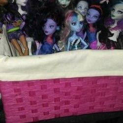 Monster high dolls