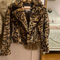 Faux Fur/ Womens Short Jacket ( S )