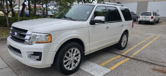 2105 Ford Expedition Limited Sport