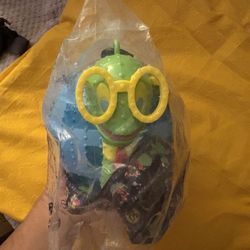 Limited‑Edition Light‑Up Turtle Sipper from Disneyland’s Main Street Electrical Parade