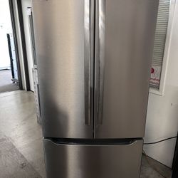 New! Frigidaire Gallery 30” French Door 